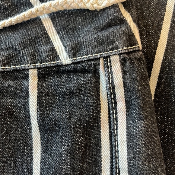 BDG stripped capris - Picture 4 of 4